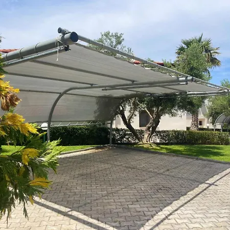 Villas Hanioti Villa *