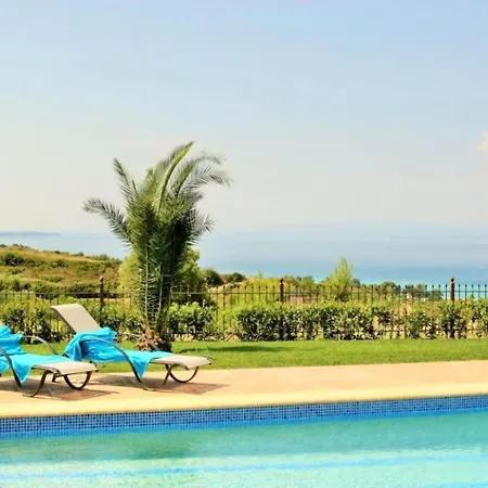 Villas Hanioti * Hanioti