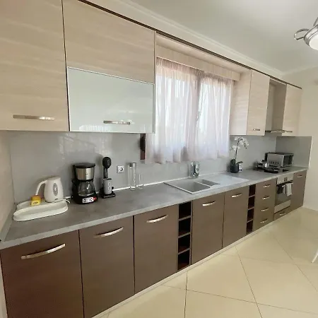 Villas Hanioti *