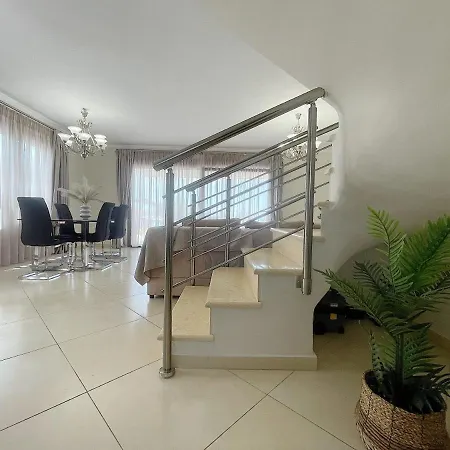 Villas Hanioti