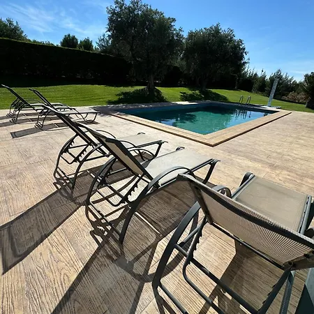 Villas Hanioti *