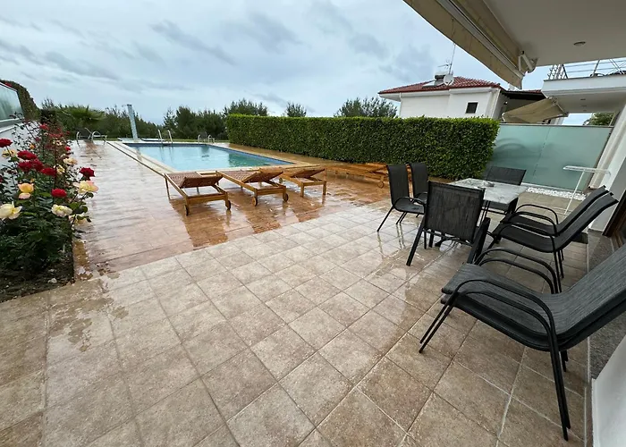 Villas Hanioti Vilă Hanioti