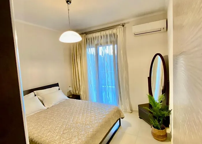 Villas Hanioti Vilă *