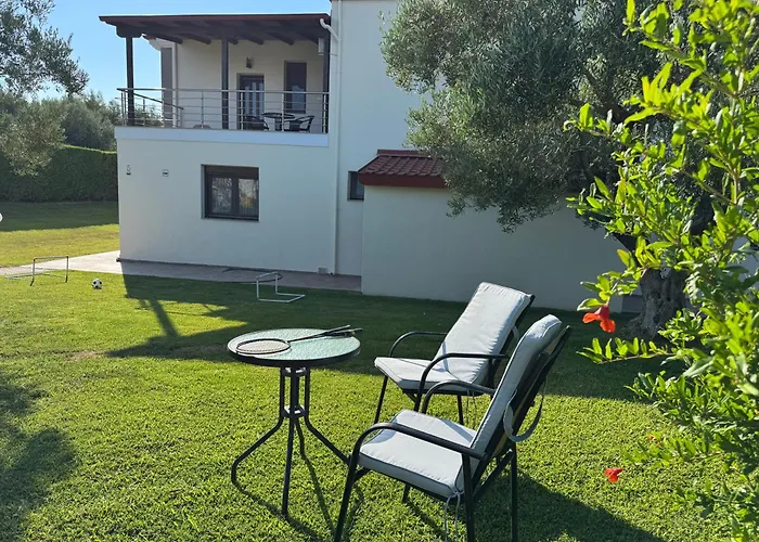 Villas Hanioti Vilă